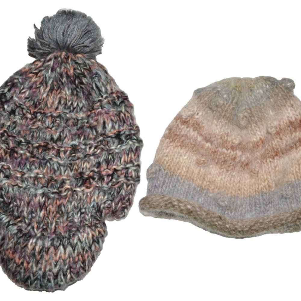 2 HAND MADE KNIT WOMENS ONE SIZE BEANIE HAT